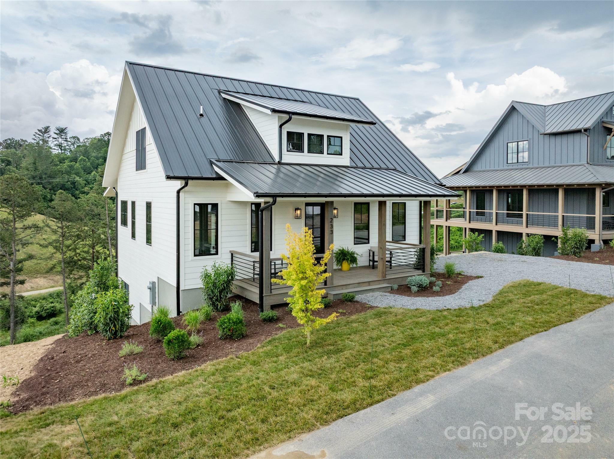 Property Photo: 233 Westridge Farm Road 23 NC 28804
