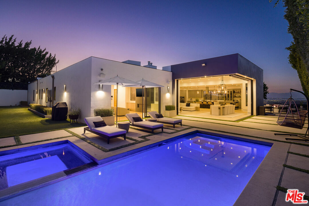 Property Photo: 16366 Sloan Dr CA 90049