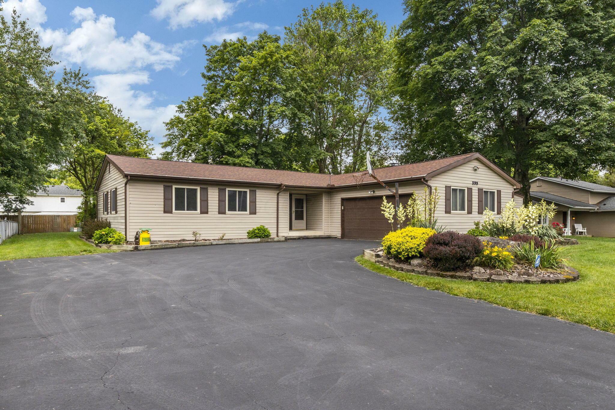 Property Photo: 599 Rosehill Road OH 43068
