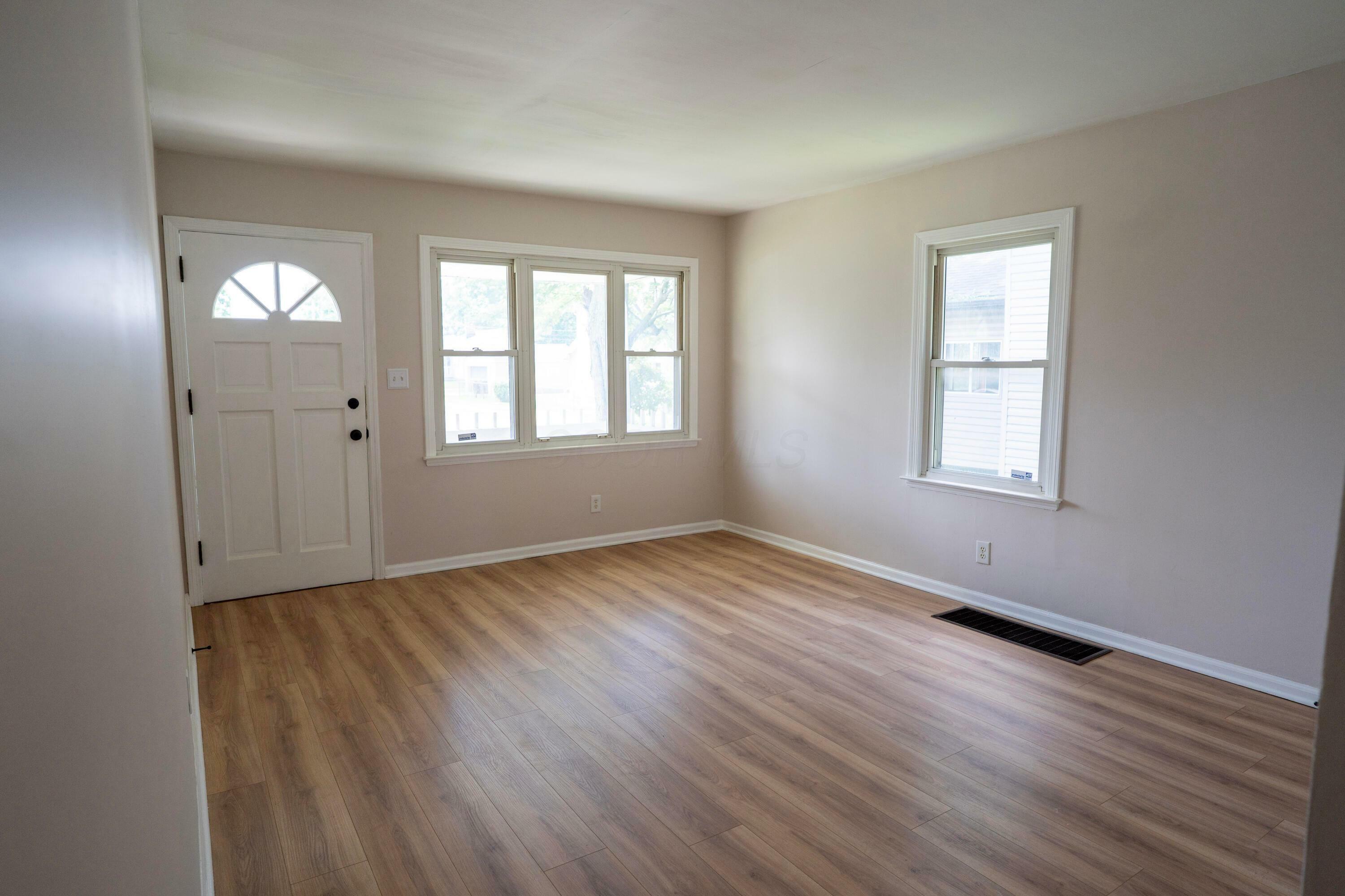 Property Photo:  1326 E 19th Avenue  OH 43211 