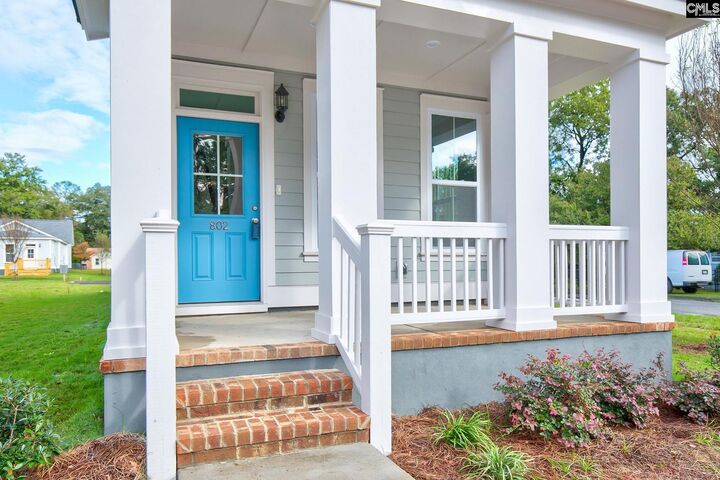 Property Photo:  802 Lexington  SC 29033 