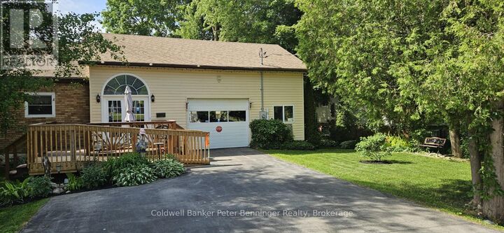 Property Photo: 594 William Street North ON N0G 1R0