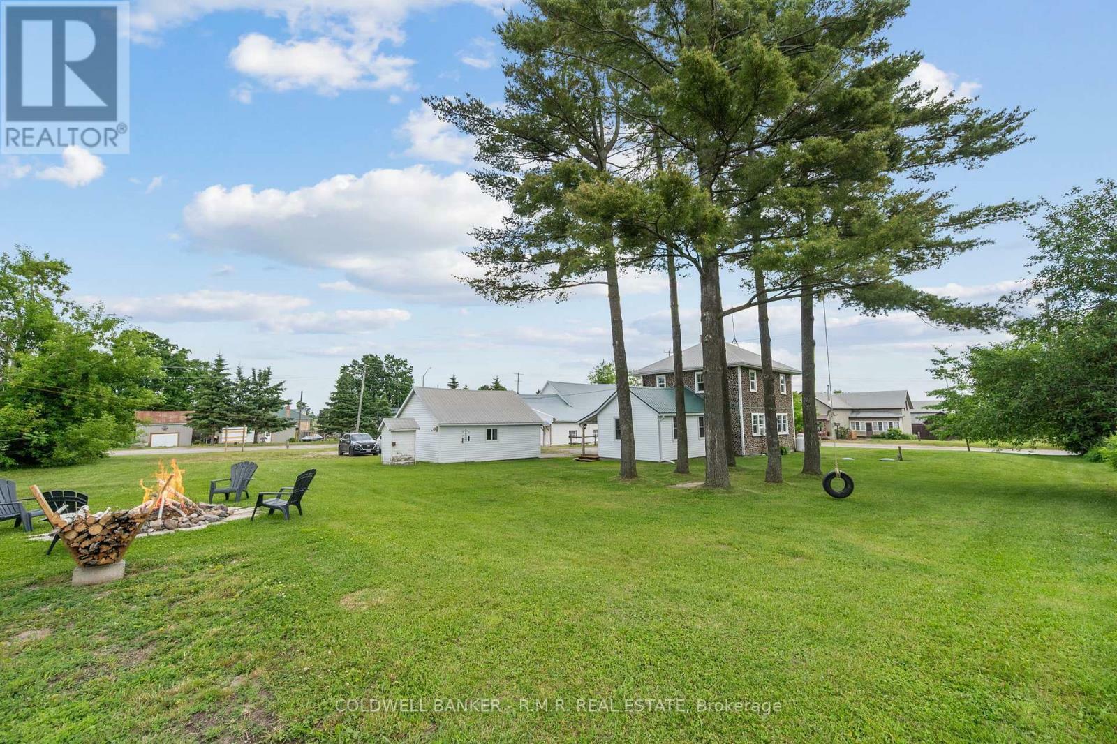Property Photo: 269 Glenarm Road ON K0M 2T0