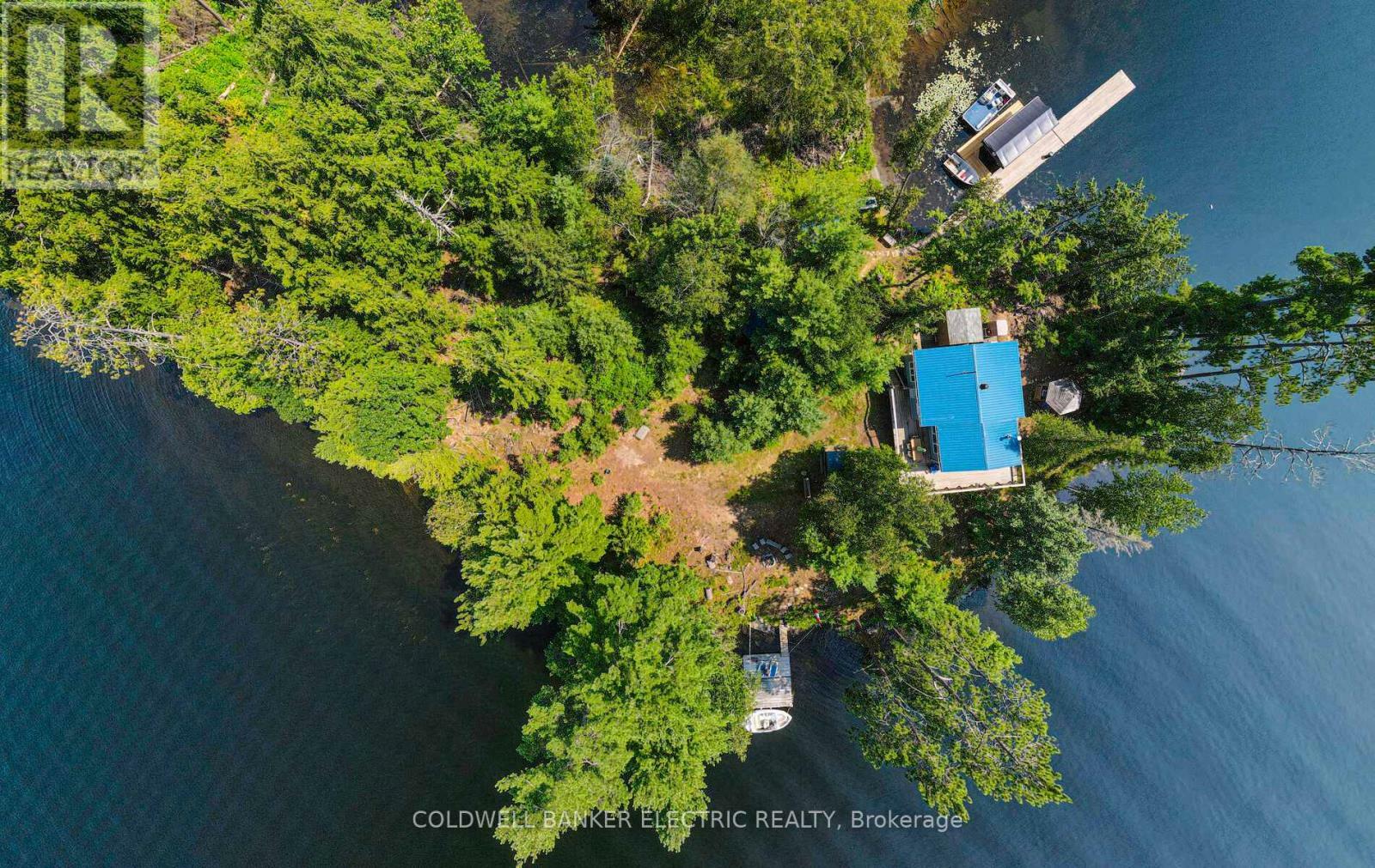 Photo de la propriété:  820 Island 28  ON K0L 1A0 