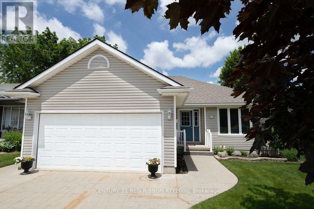 Property Photo: 38 Bella Street ON N7G 1C4