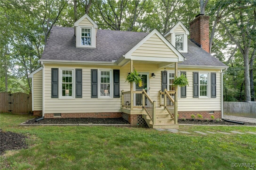Property Photo: 313 Wadsworth Drive VA 23236