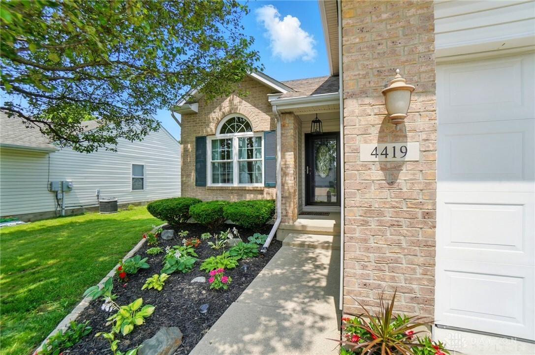Property Photo: 4419 Softwood Lane OH 45424