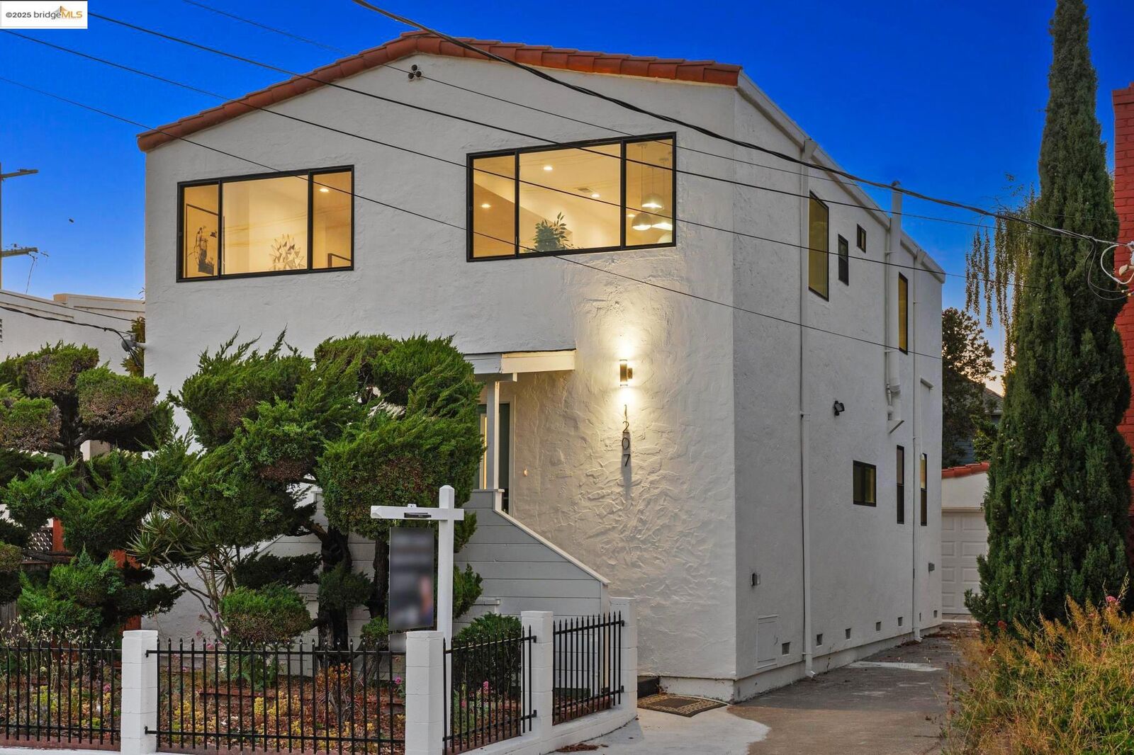 Property Photo:  1207 Cedar St  CA 94702 