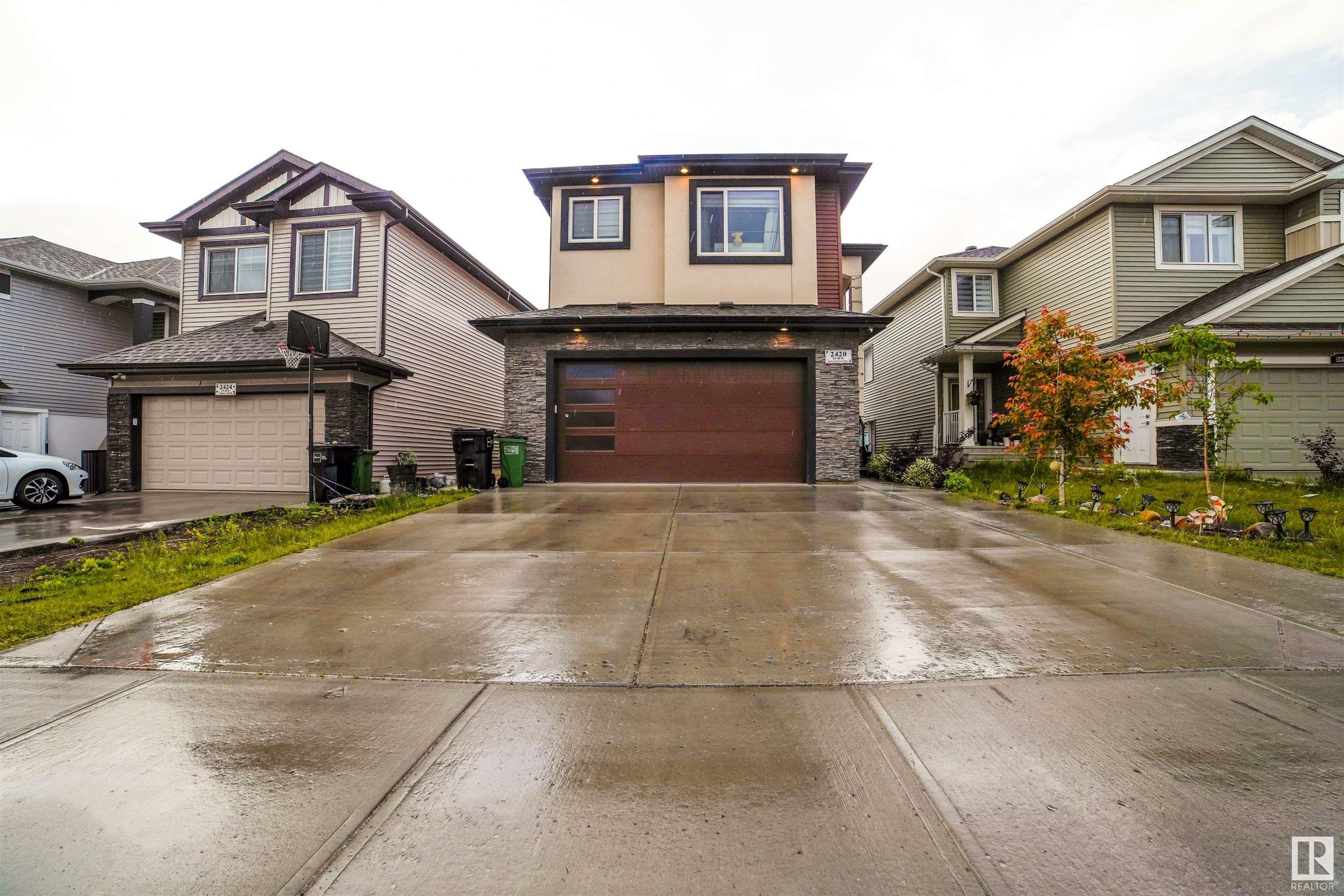 2420 13 Avenue NW  Edmonton AB T6T 2M7 photo