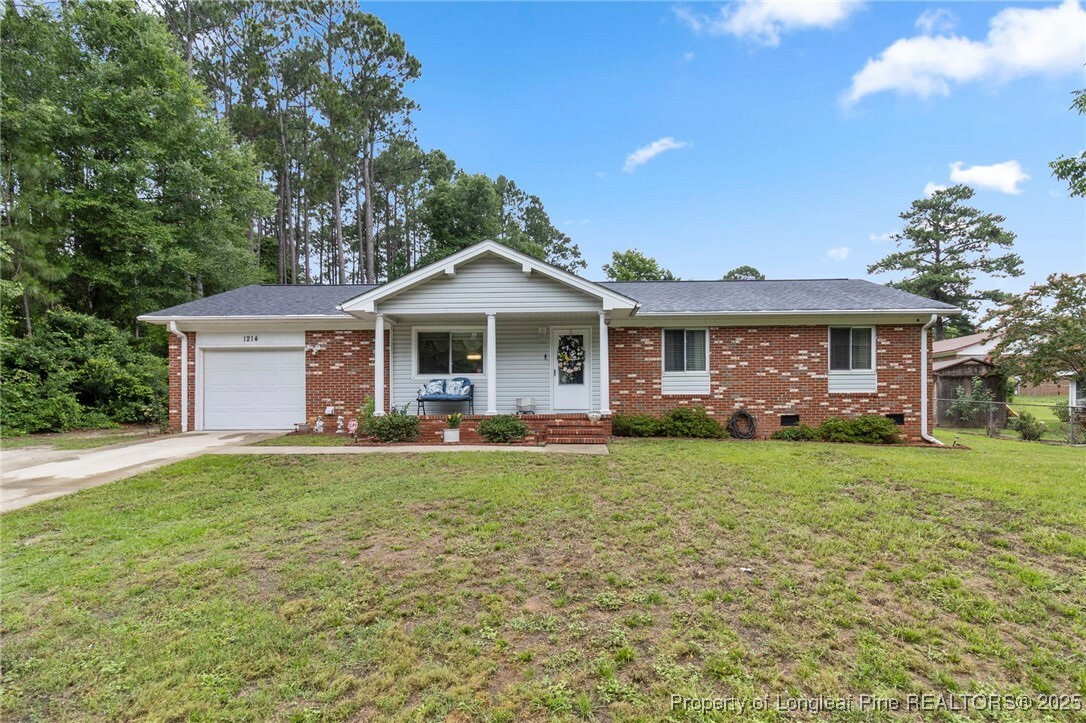 Property Photo:  1214 Andrews Road  NC 28311 