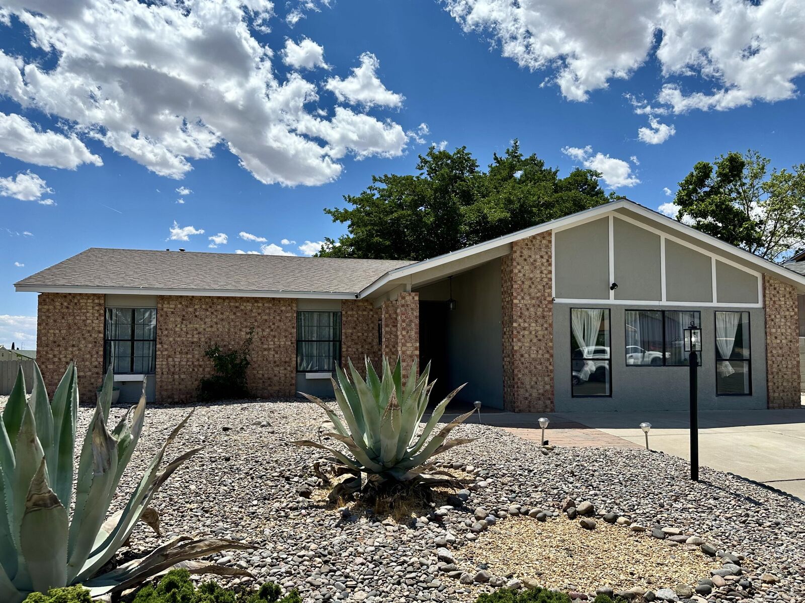 Property Photo: 803 Western Hills Drive SE NM 87124