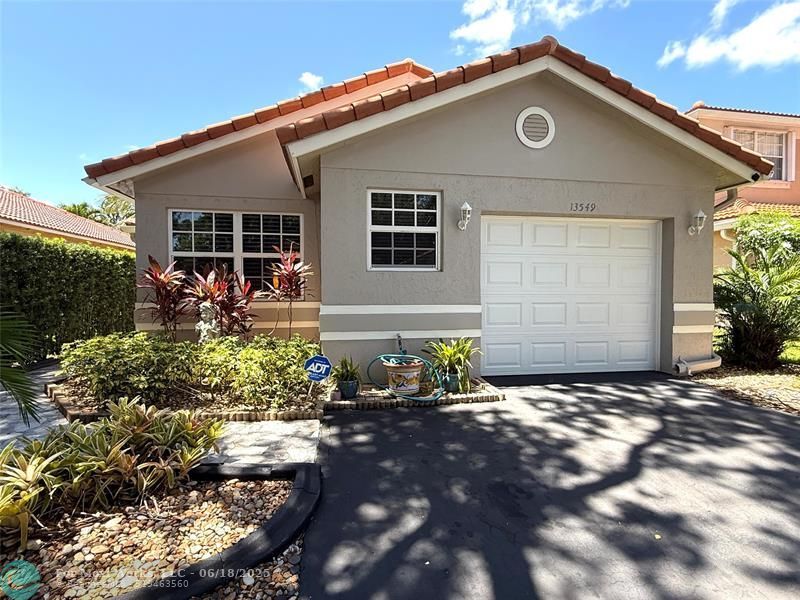 13549 NW 5th Ct  Plantation FL 33325 photo