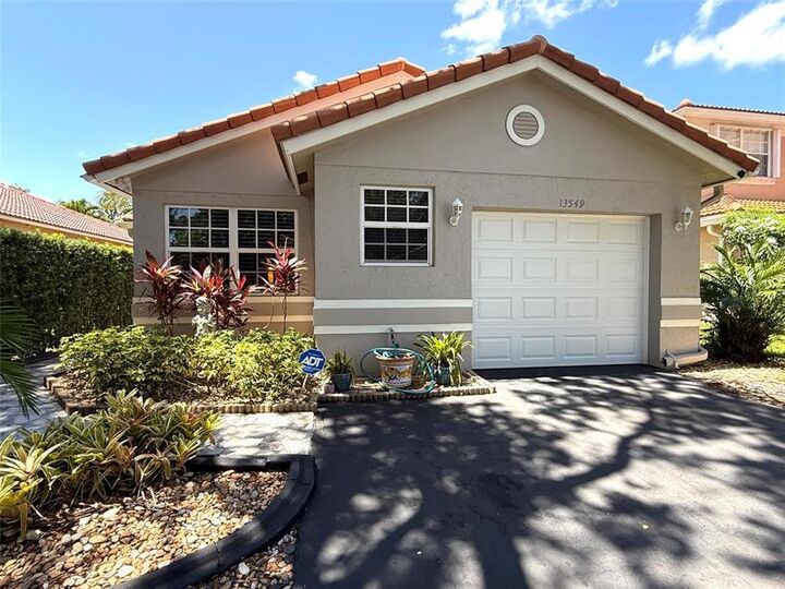 13549 NW 5th Ct  Plantation FL 33325 photo