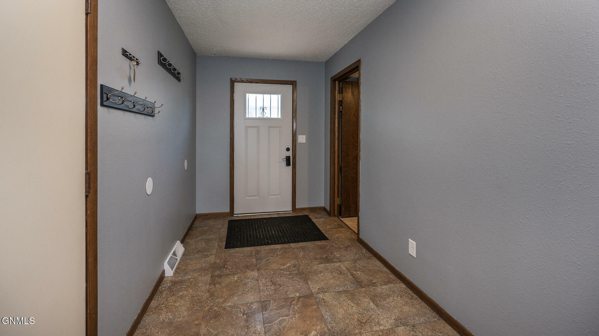Property Photo: 2025 N 19th Street ND 58501