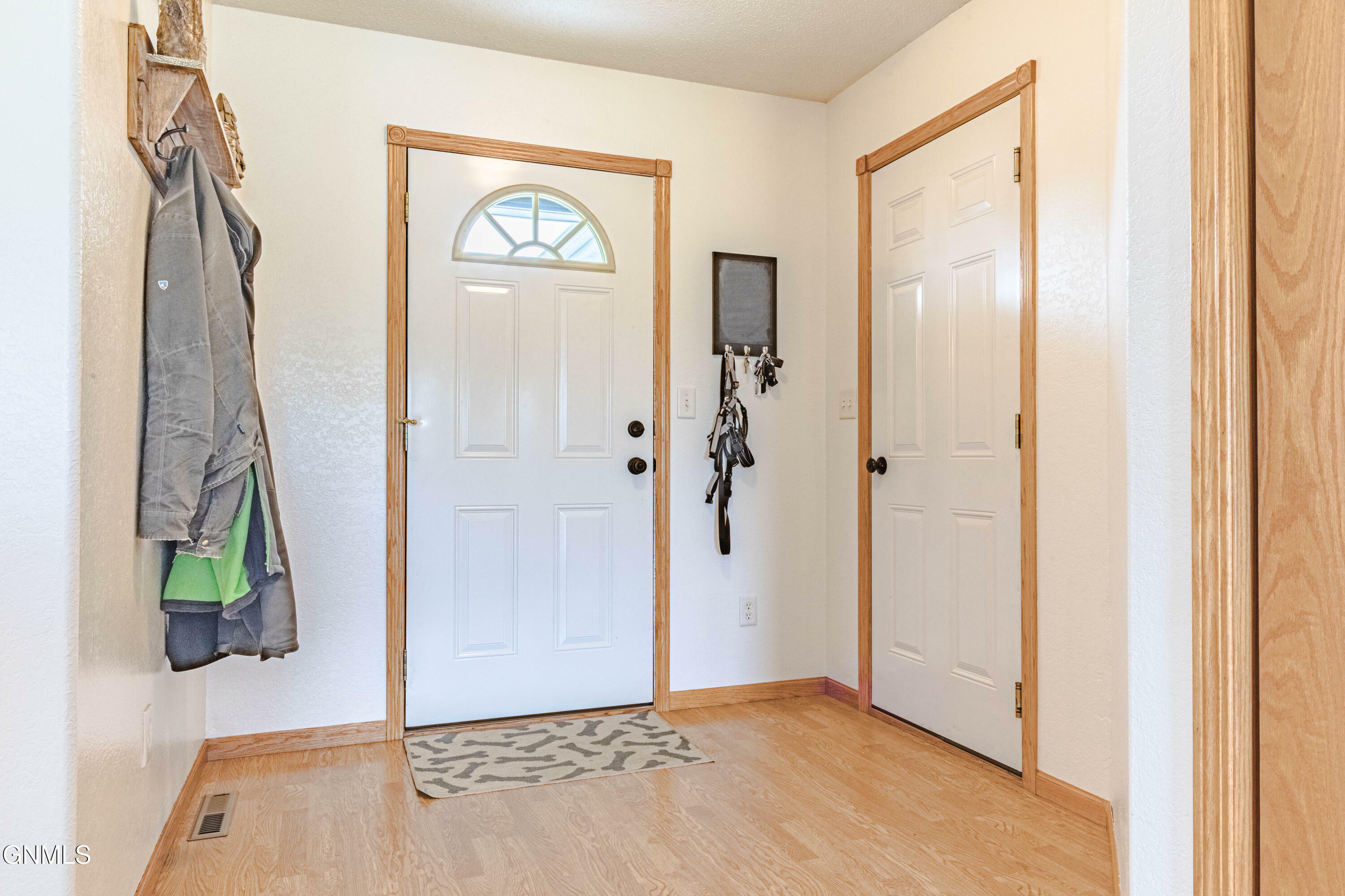 Property Photo: 2539 Clover Place ND 58503