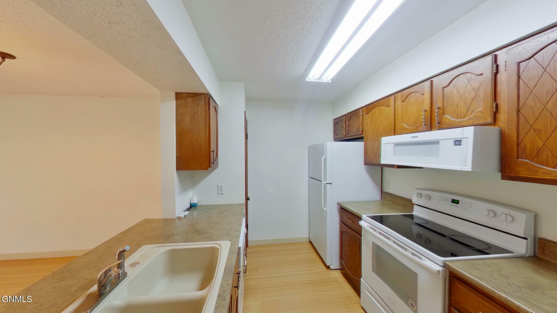 Property Photo: 1203 Washington Street ND 58504