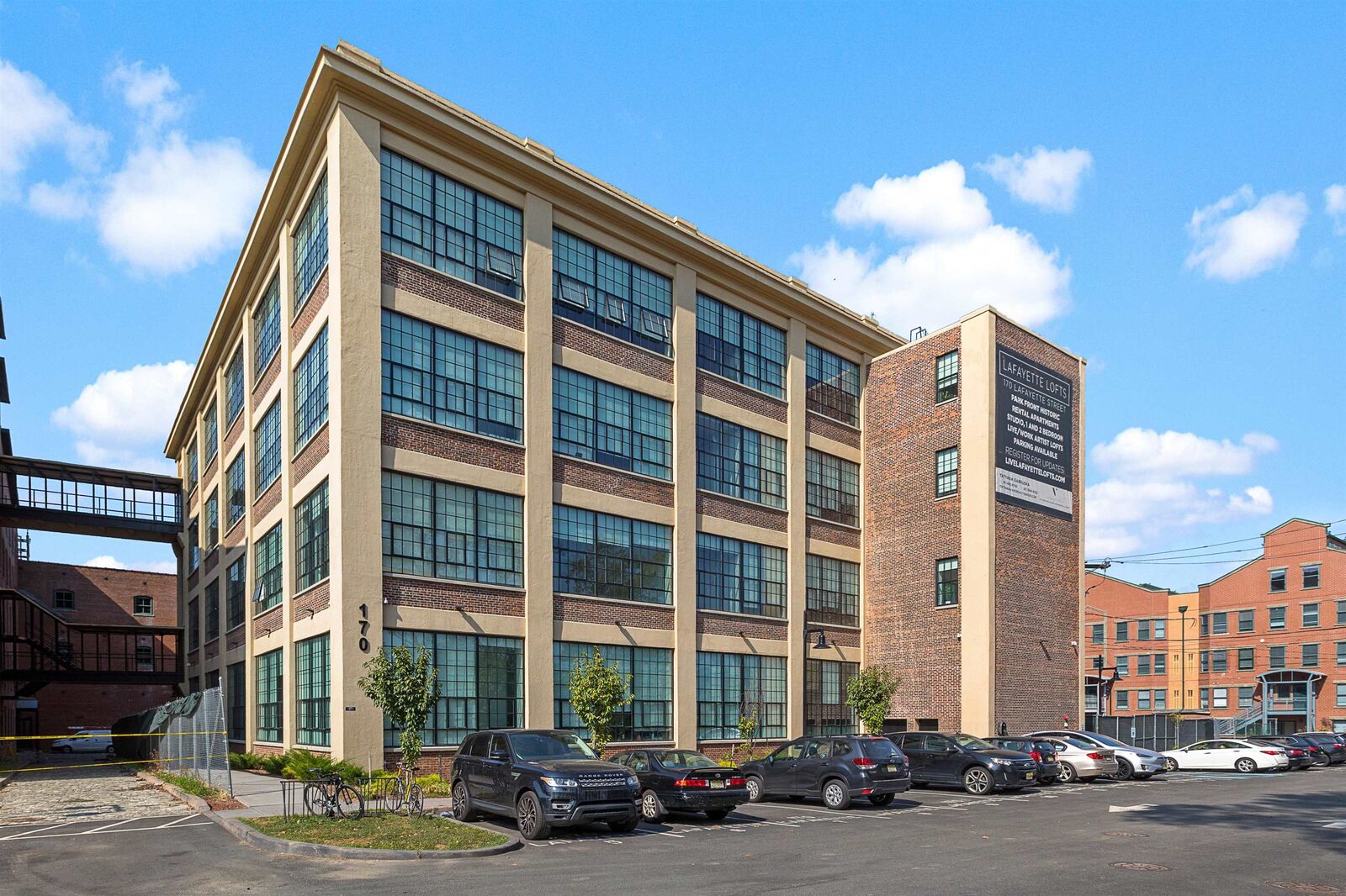 Property Photo:  170 Lafayette St 3B  NJ 07304 