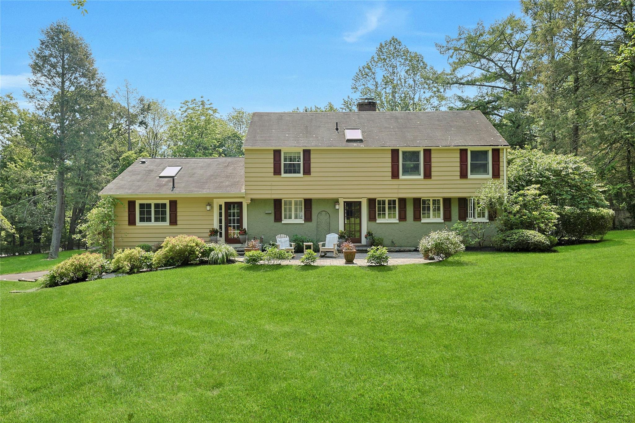 Property Photo:  9 Van Houten Fields  NY 10994 