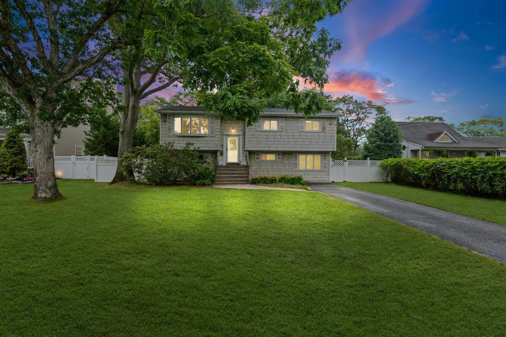 Property Photo: 1291 Minerva Avenue NY 11795