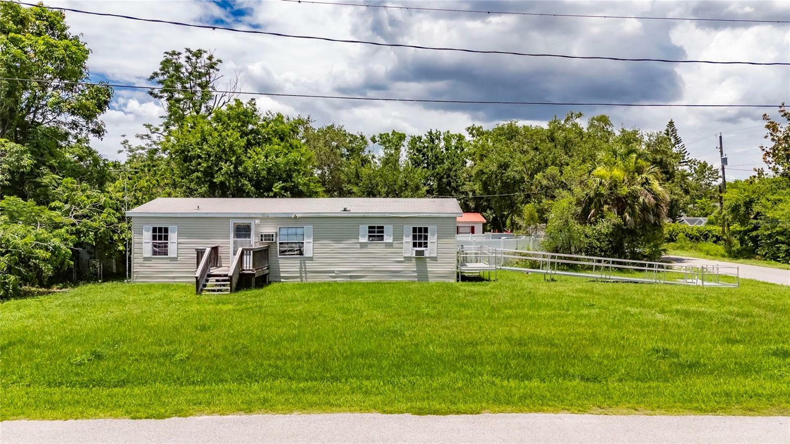 Property Photo: 12902 Pittsfield Avenue FL 33624