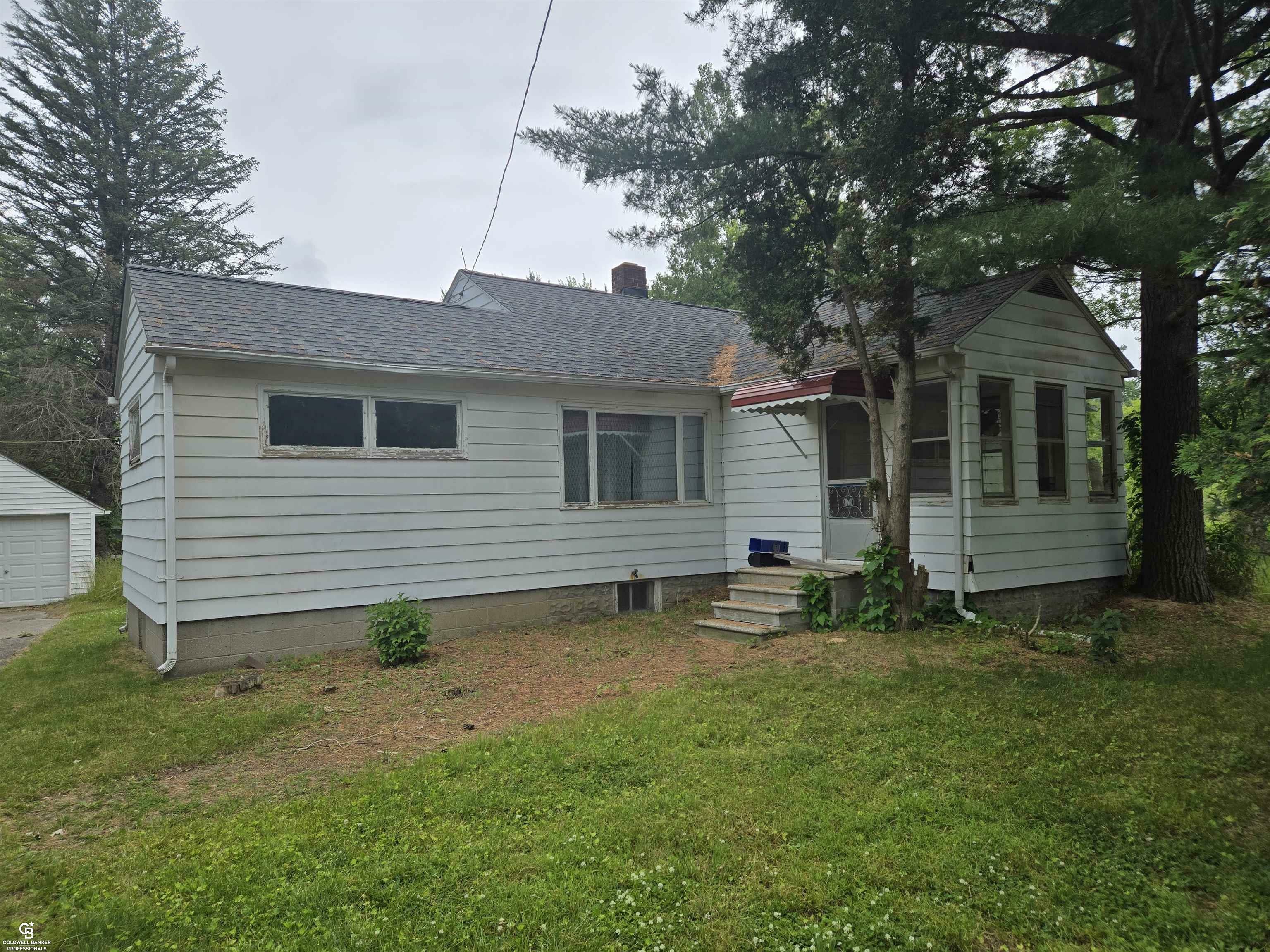Property Photo: 1675 Bauman Road MI 48063