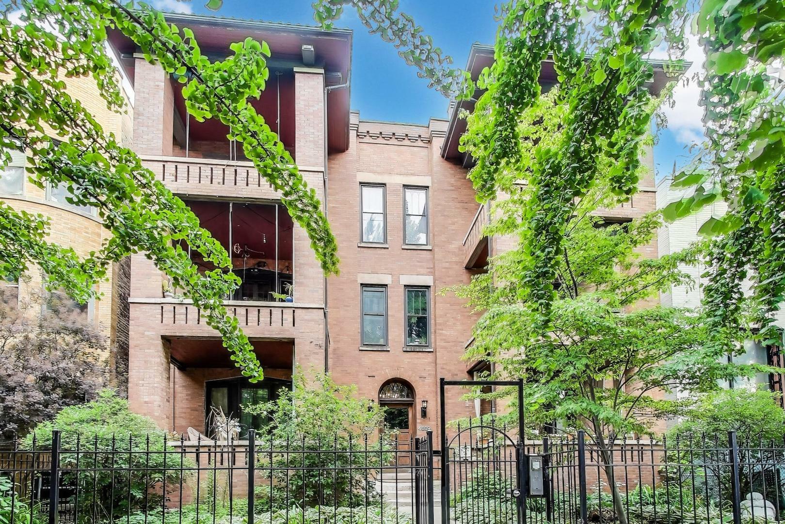 4611 N Magnolia Avenue 2  Chicago IL 60640 photo