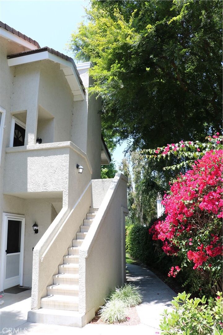 80 Greenmoor 40  Irvine CA 92614 photo