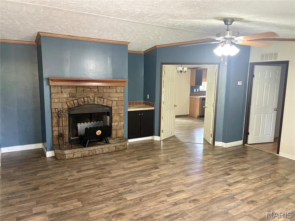 Property Photo: 4712 Camden Line Road MO 65536