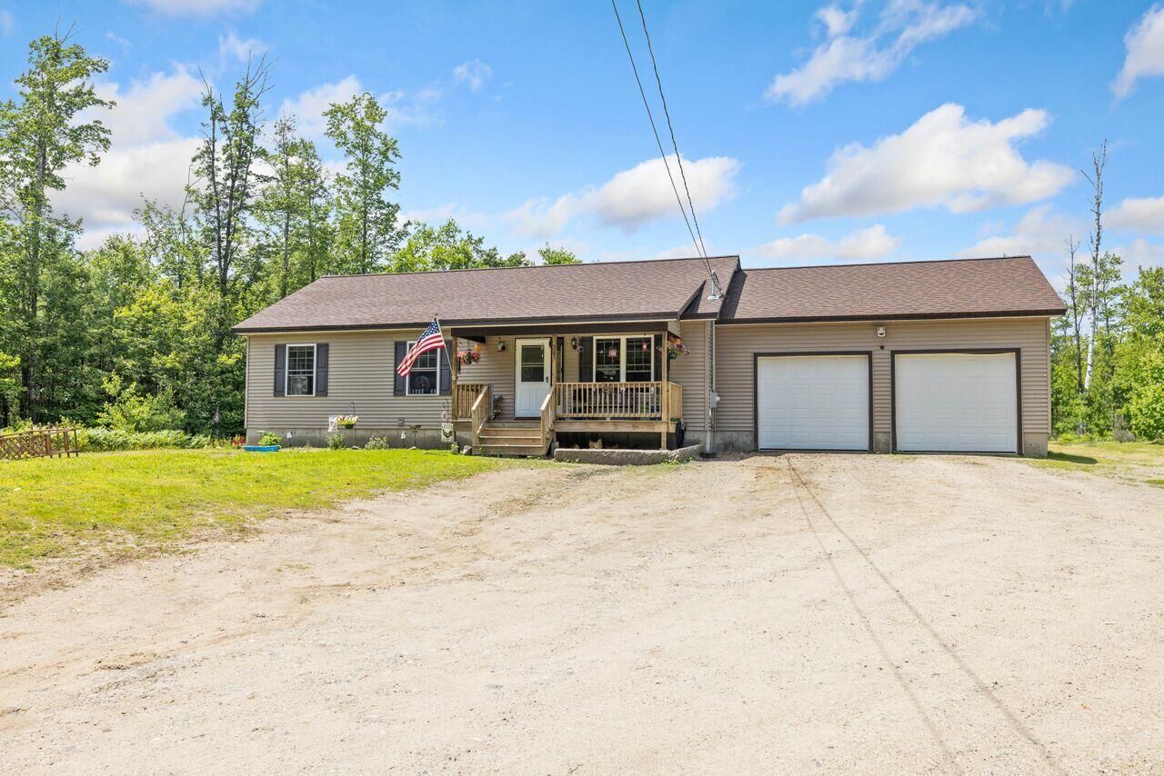 Property Photo: 331 Foss Road ME 04048