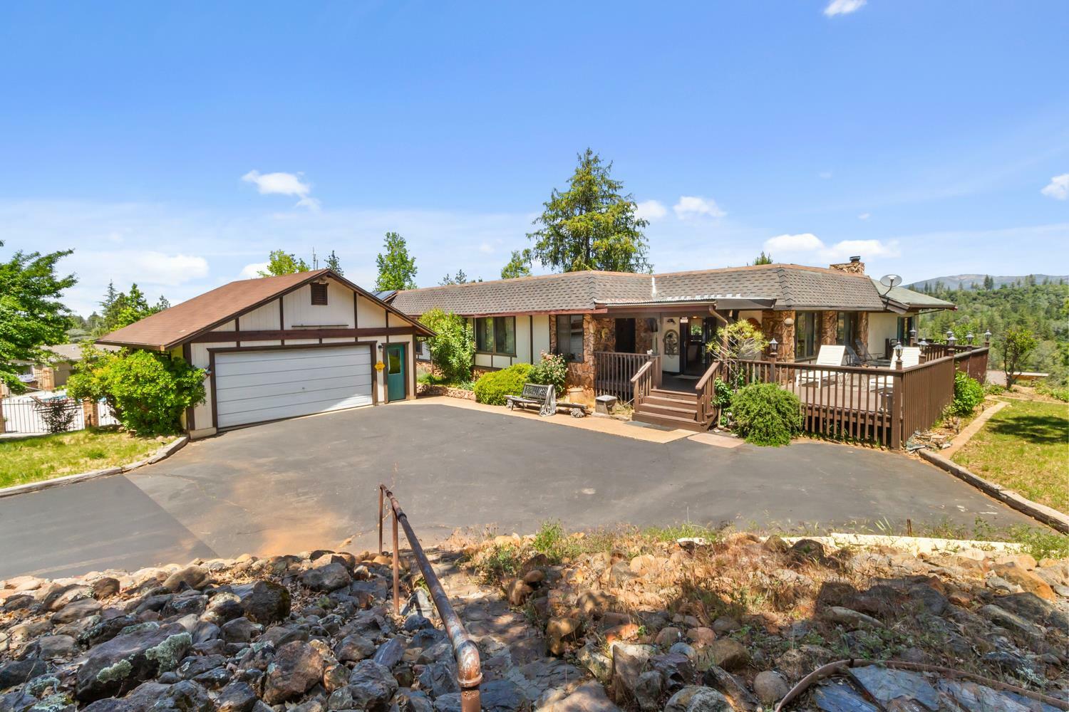 Property Photo: 22665 Prospect Heights CA 95321