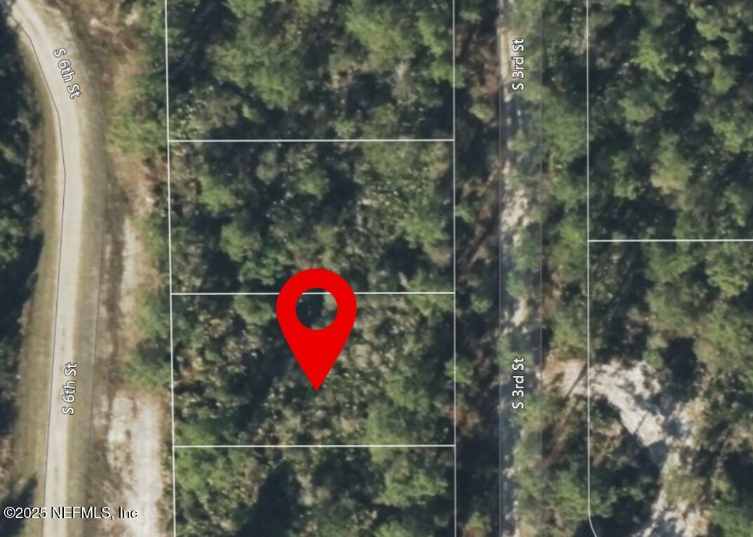 Property Photo: 111 SE 3rd Street FL 32177
