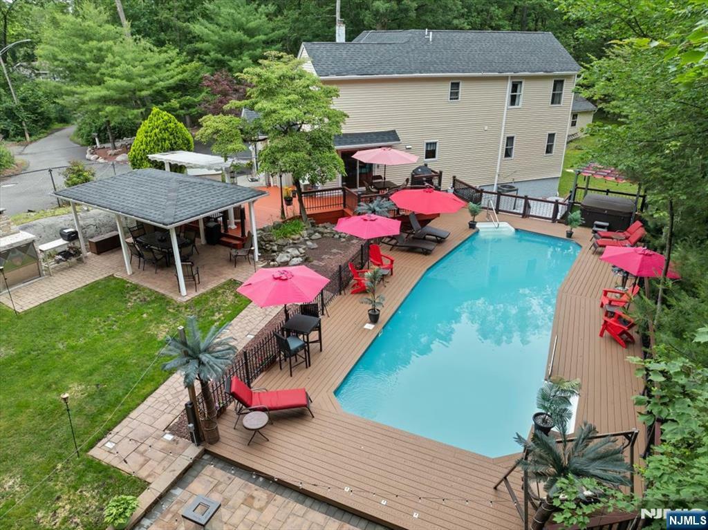 19 Elm Street  Wanaque NJ 07420 photo
