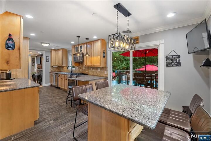 19 Elm Street  Wanaque NJ 07420 photo