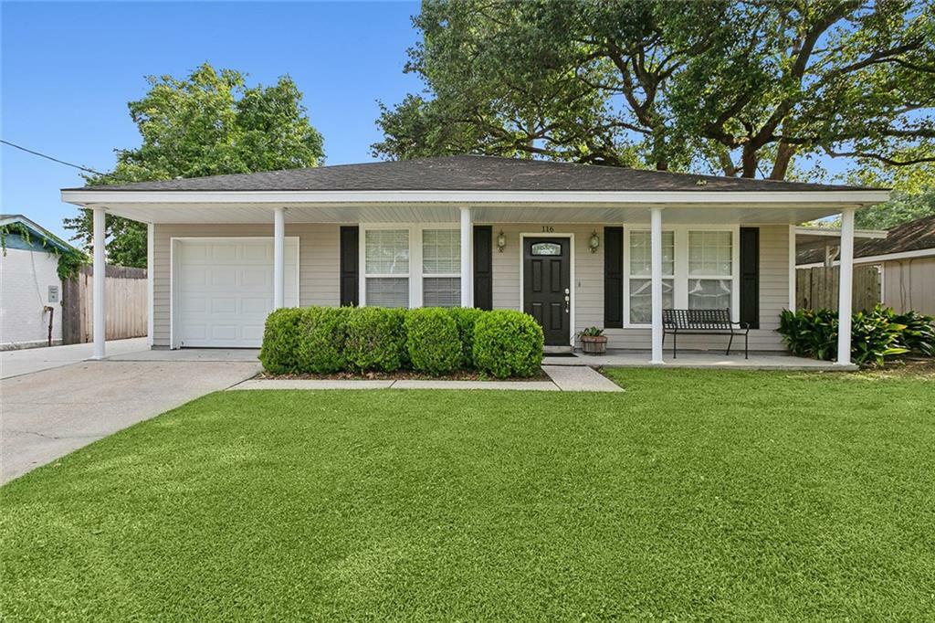 Property Photo:  116 Avenue A  LA 70037 
