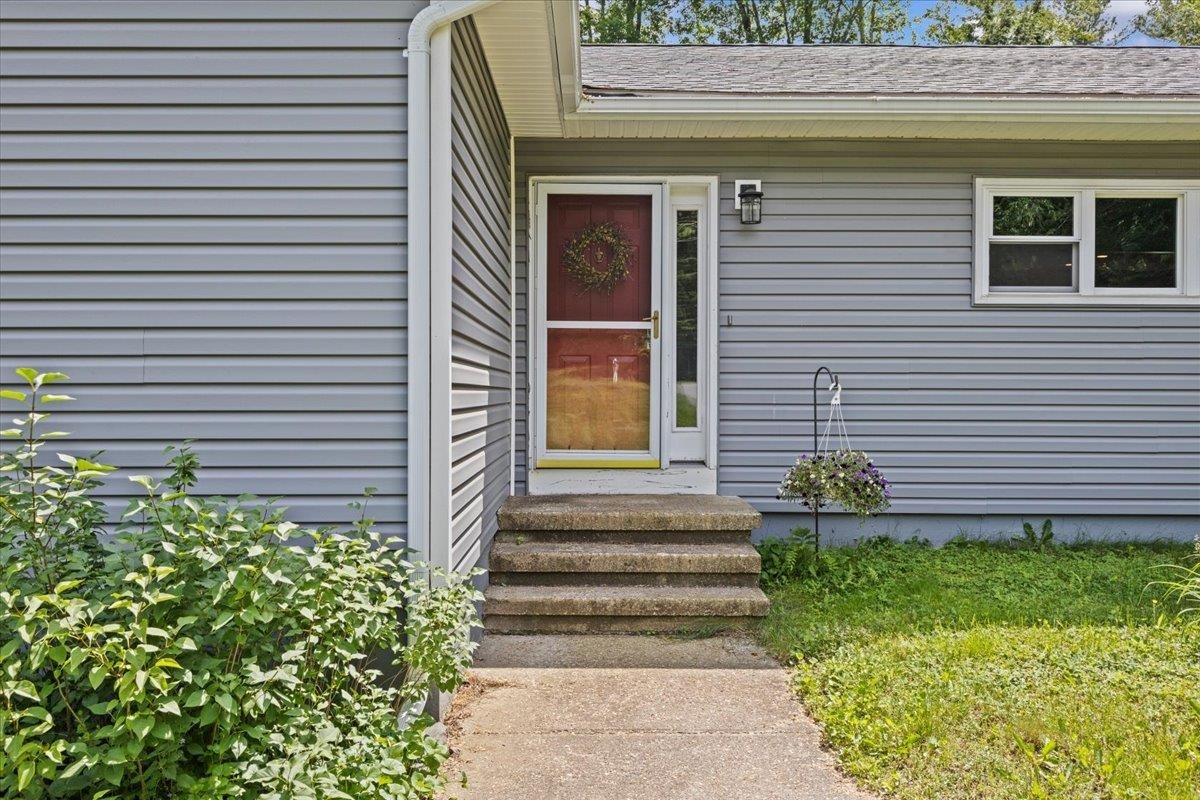 Property Photo: 33 Winterlane Circle VT 05452