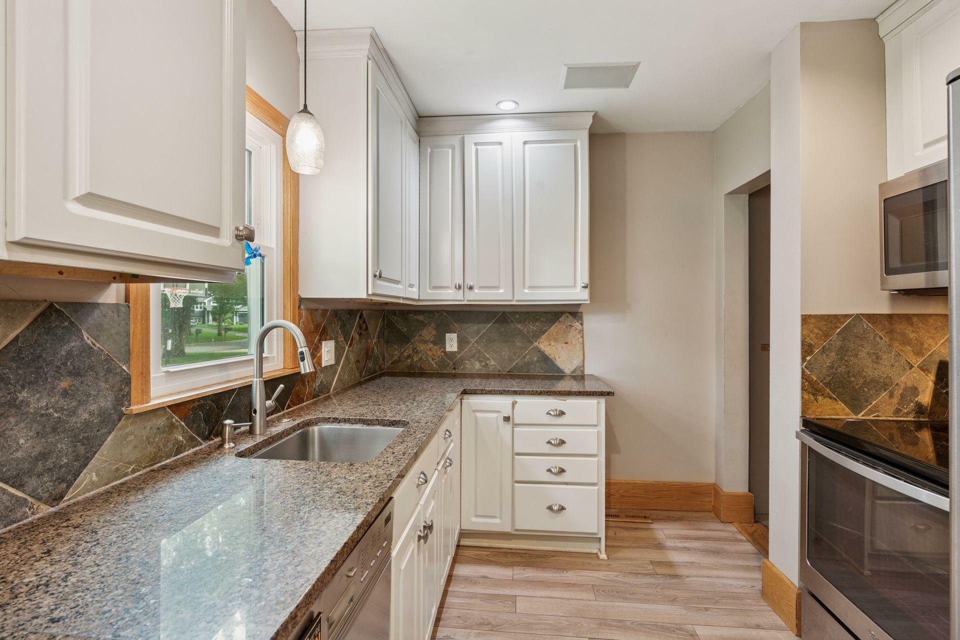 Property Photo: 11233 Creek View Lane MN 55316