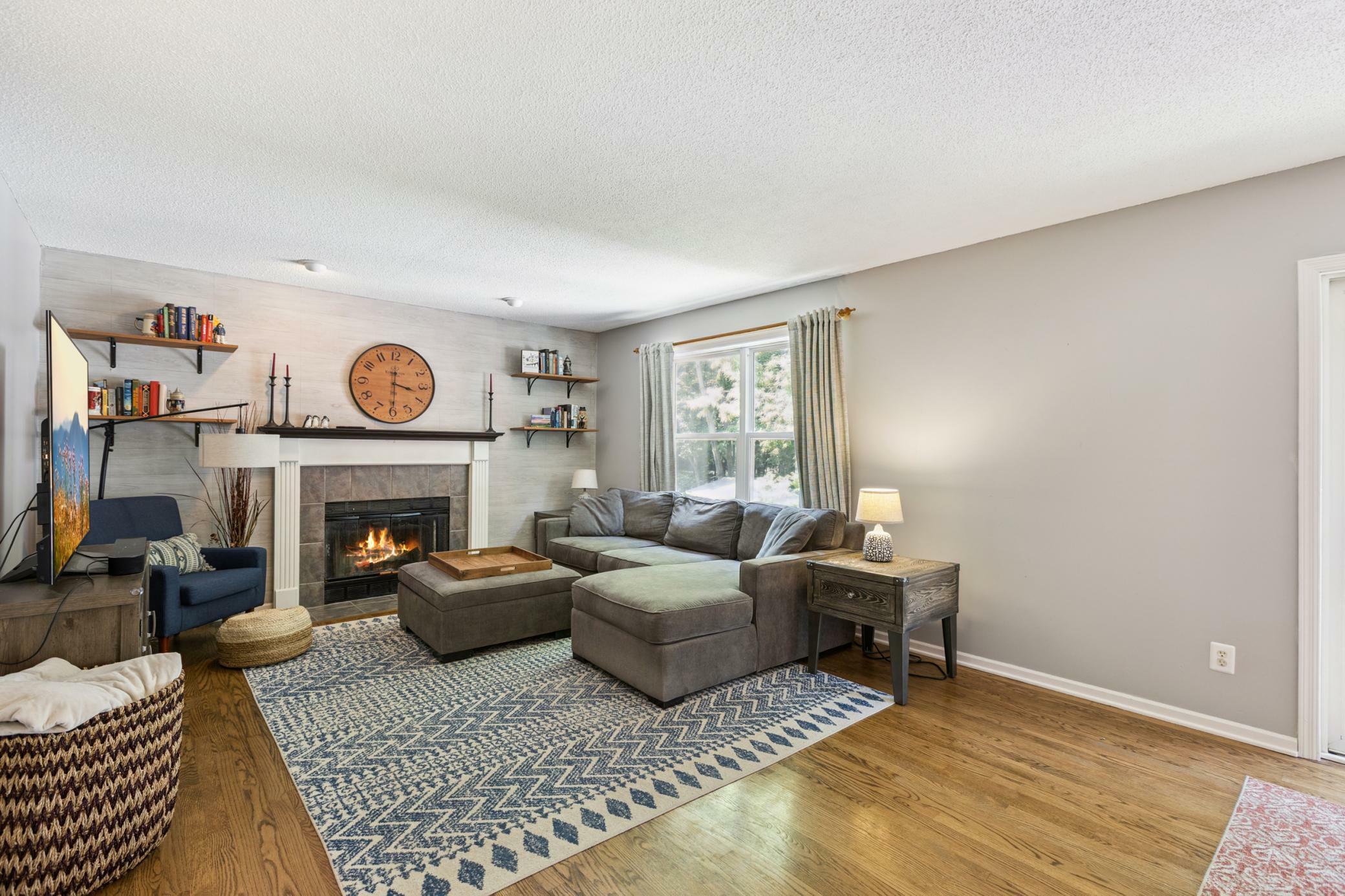 Property Photo: 2740 Simons Drive MN 55318