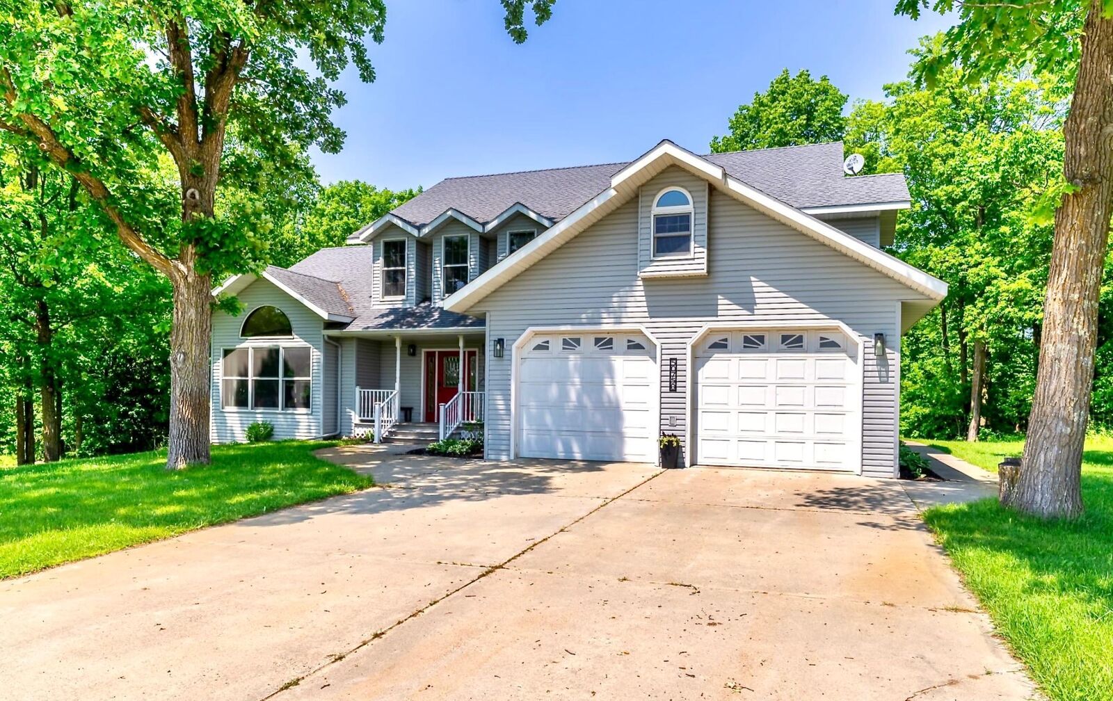 Property Photo:  50750 Vinewood Trail  MN 56601 