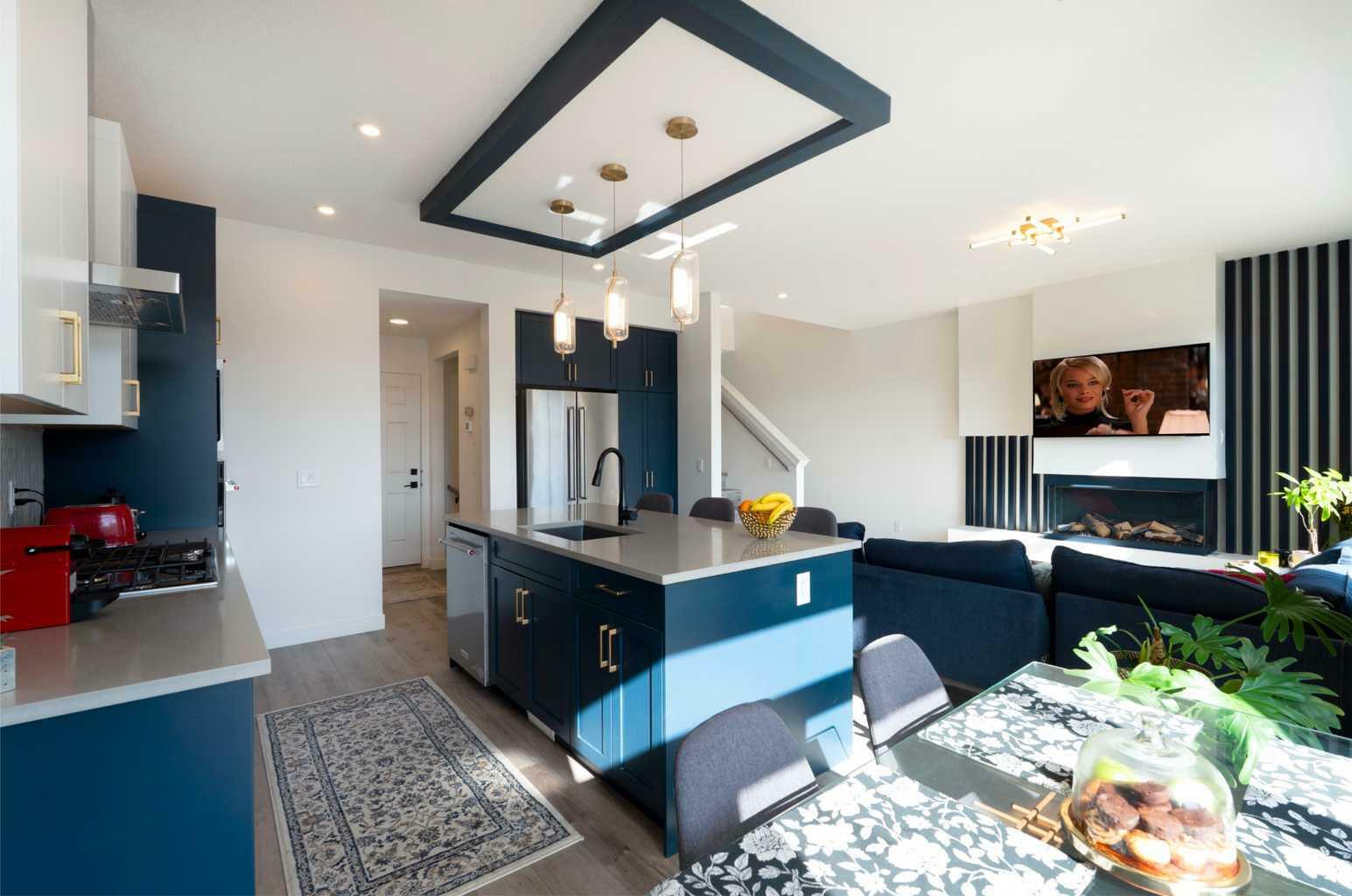 Property Photo: 55 Spring Creek Common SW AB T3H 6E2