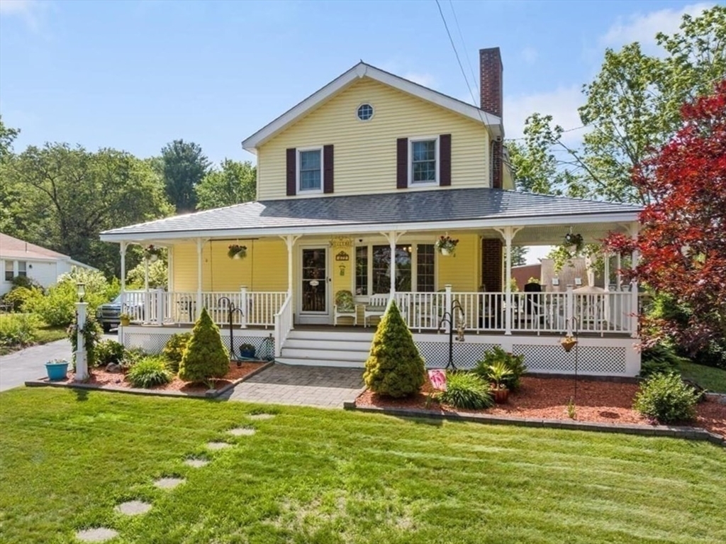 472 Potter Road  Framingham MA 01701 photo
