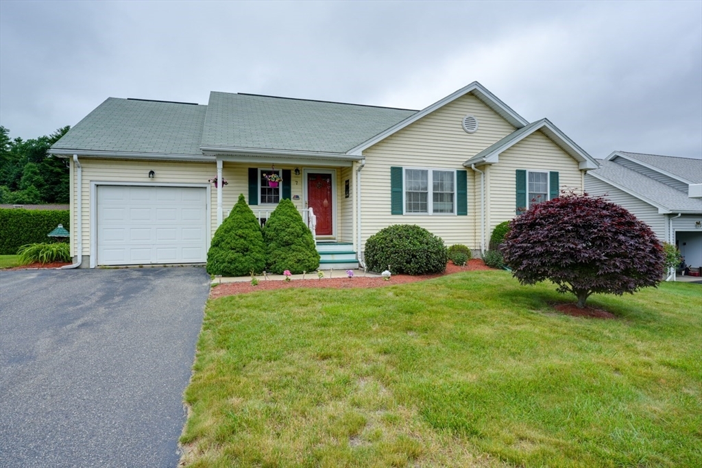 Property Photo: 7 Chandler Way 18 MA 01532