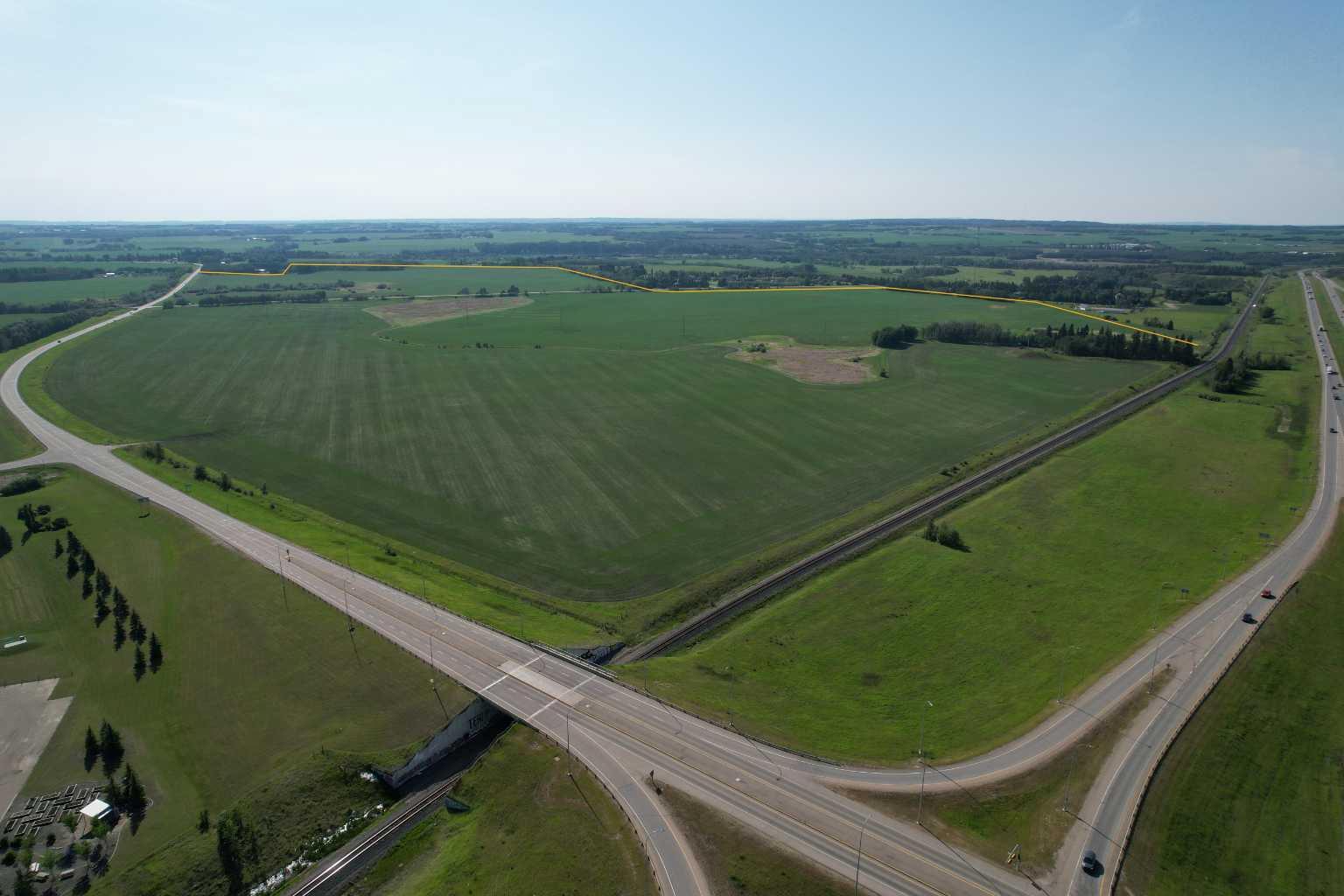 Photo de la propriété: On Township Road 381 AB T4N 5E4