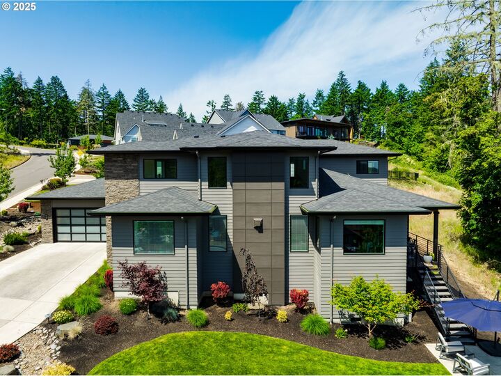 967 S 66th Pl  Springfield OR 97478 photo