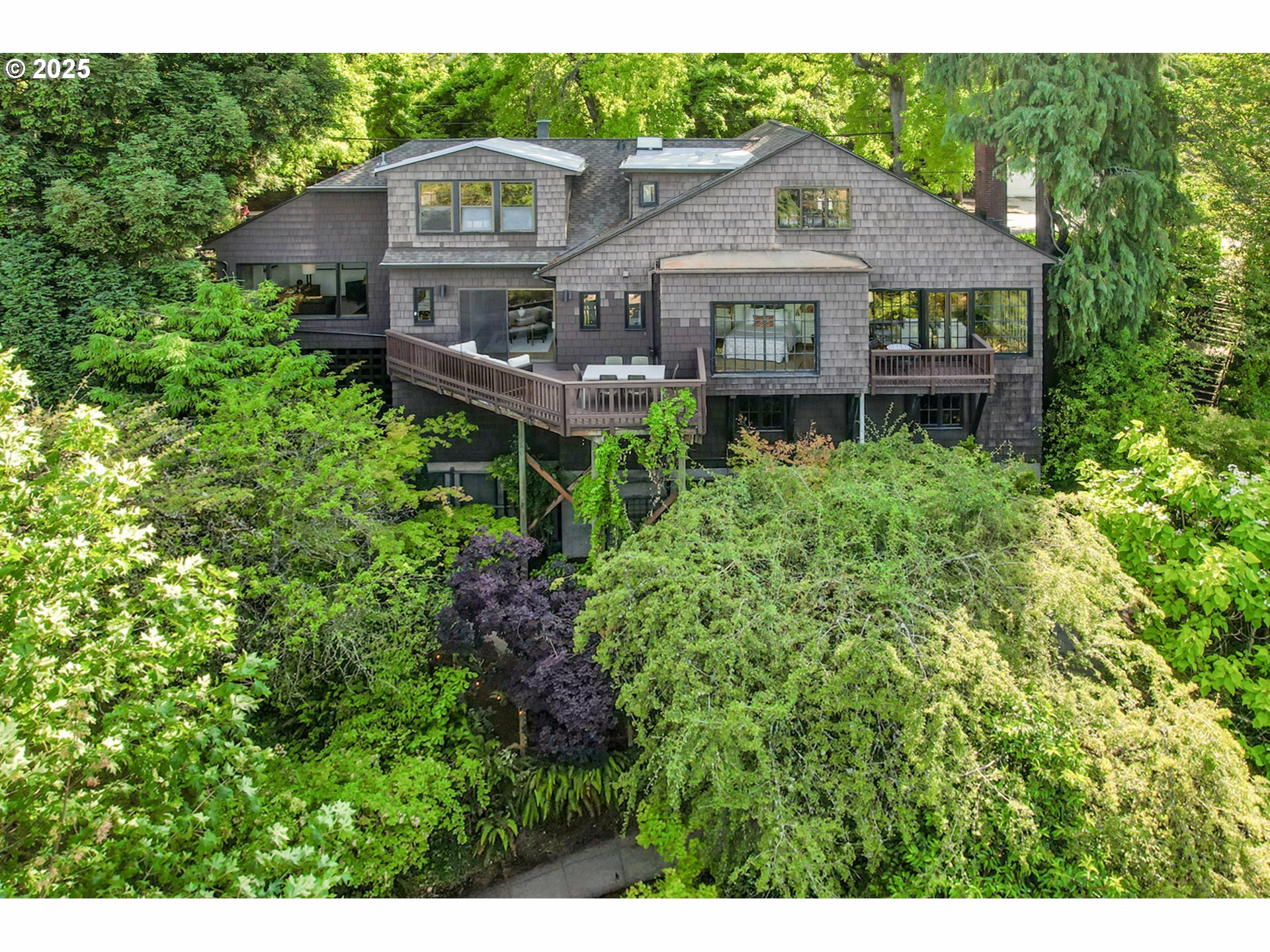 Property Photo: 2687 NW Cornell Rd OR 97210