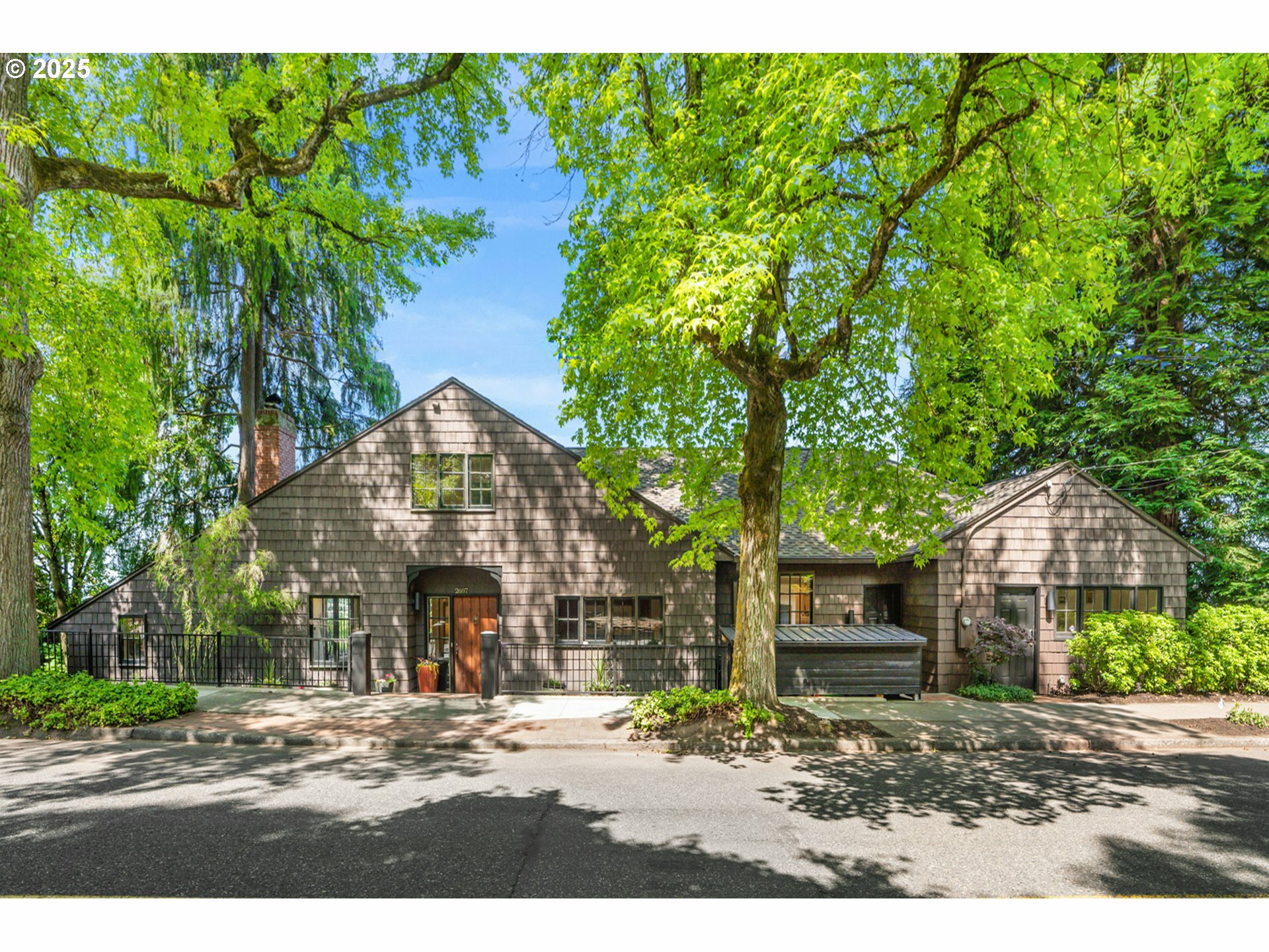 Property Photo:  2687 NW Cornell Rd  OR 97210 