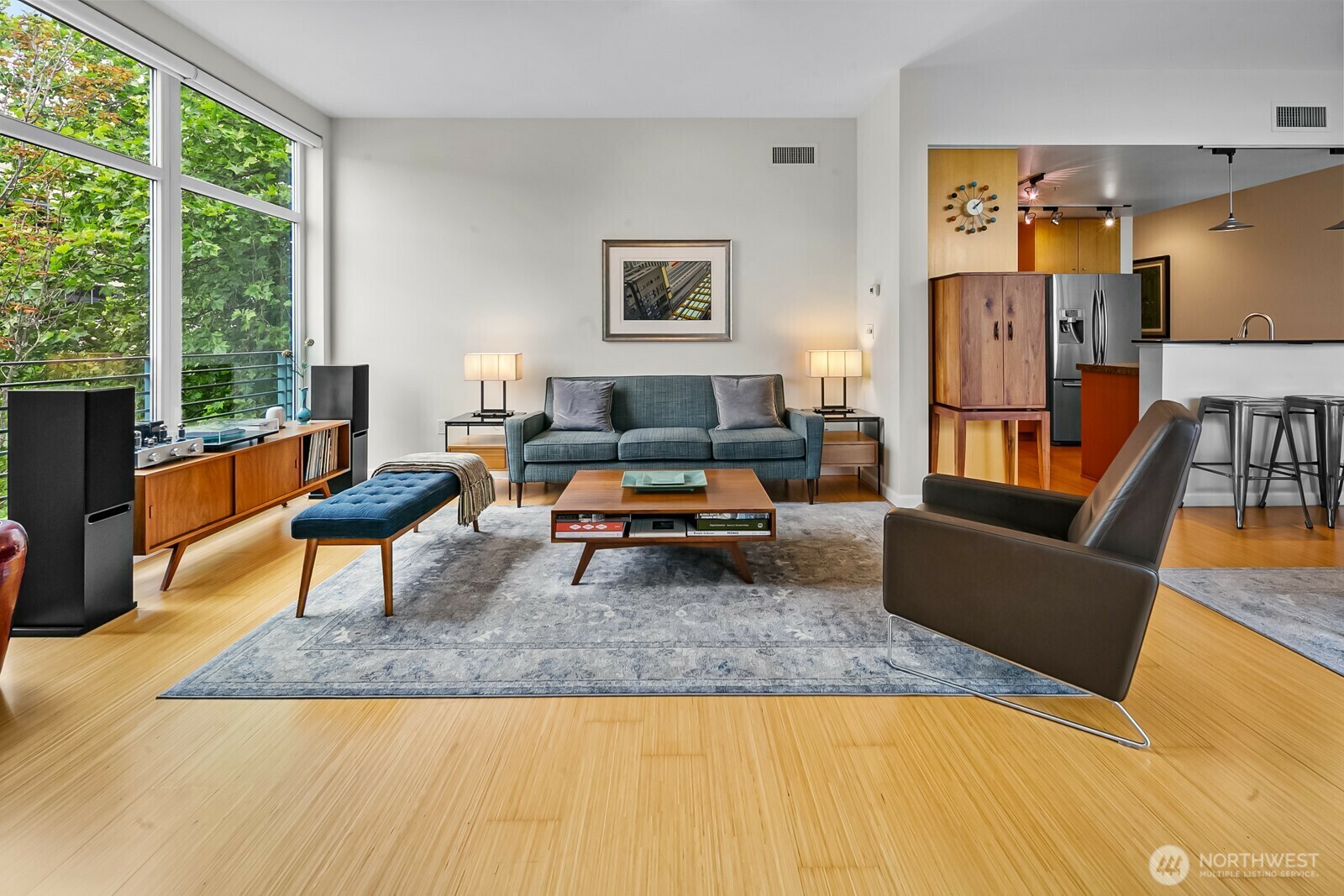 Property Photo: 17 W Mercer Street 300 WA 98119