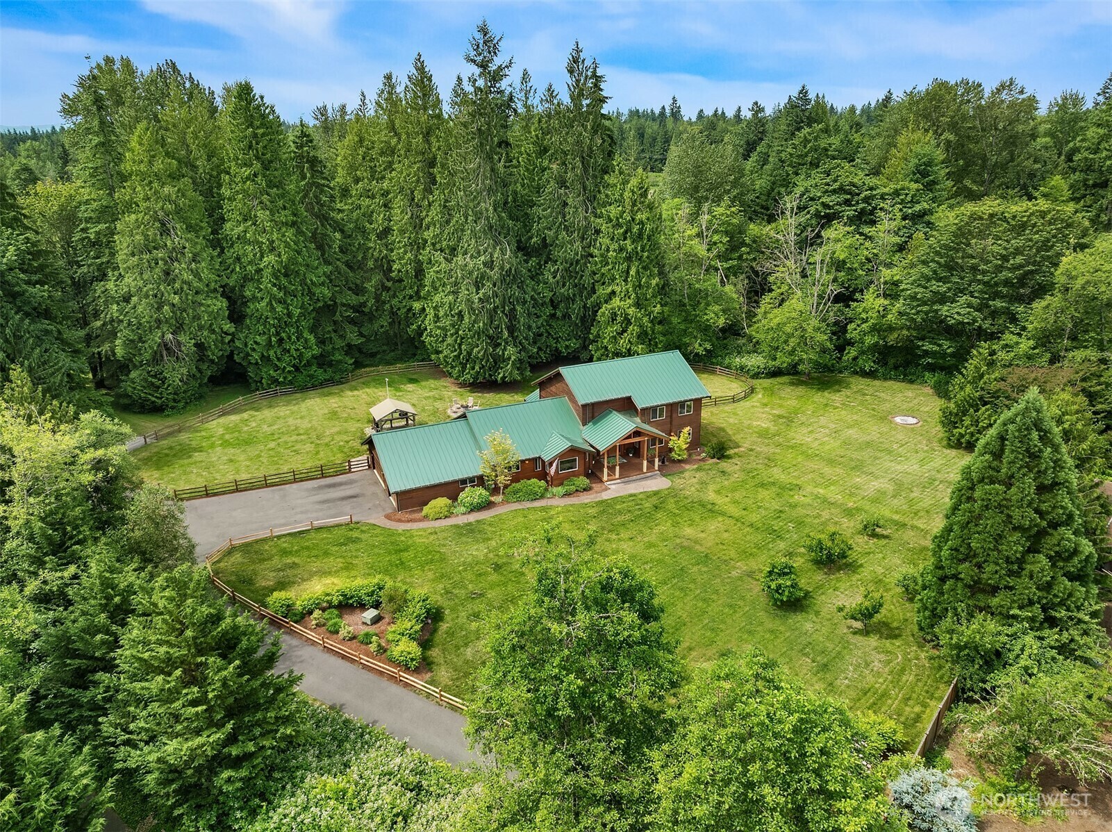 Property Photo: 7717 252nd Avenue NE WA 98053