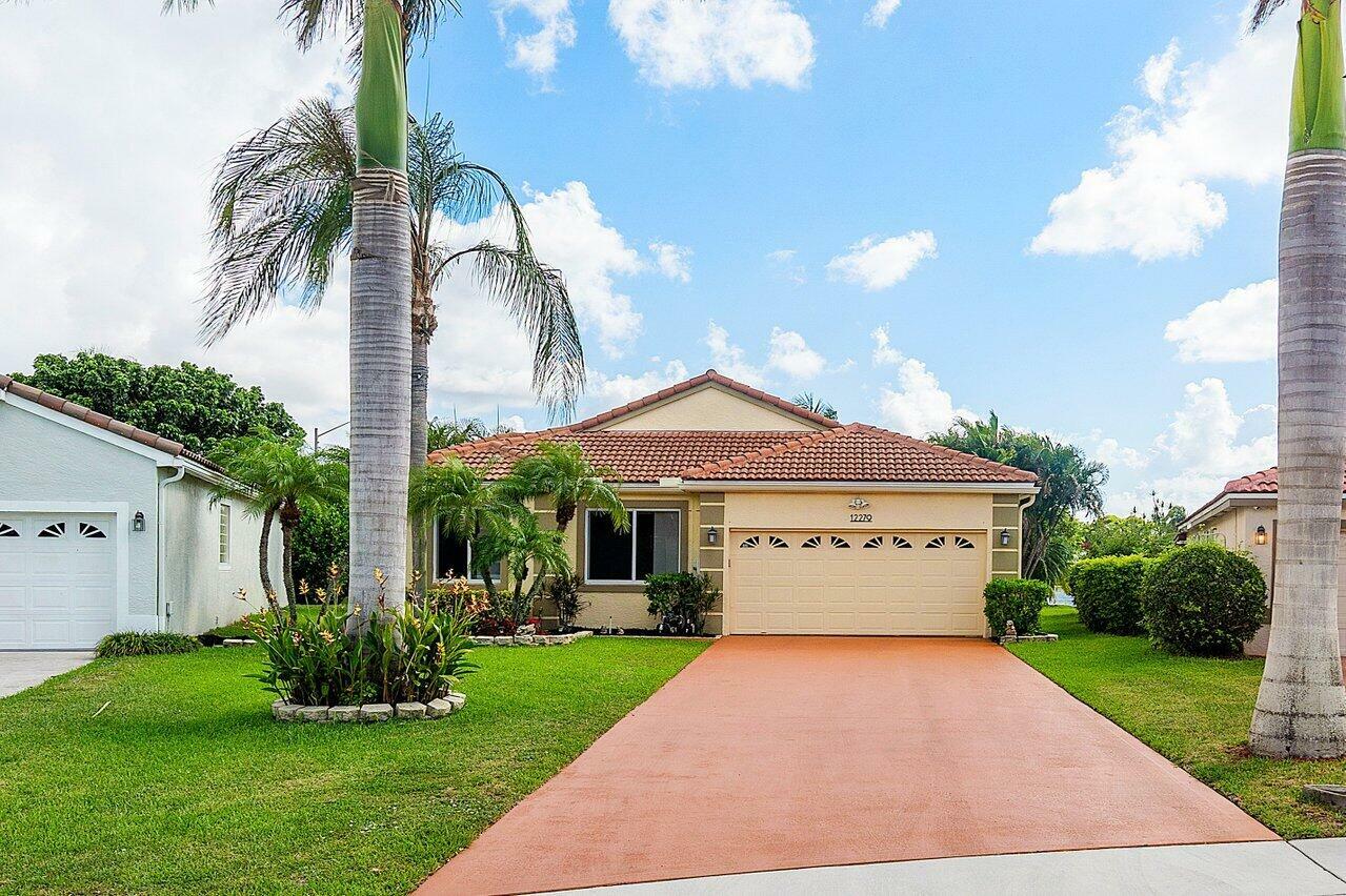 Property Photo: 12279 Pleasant Green Way FL 33437