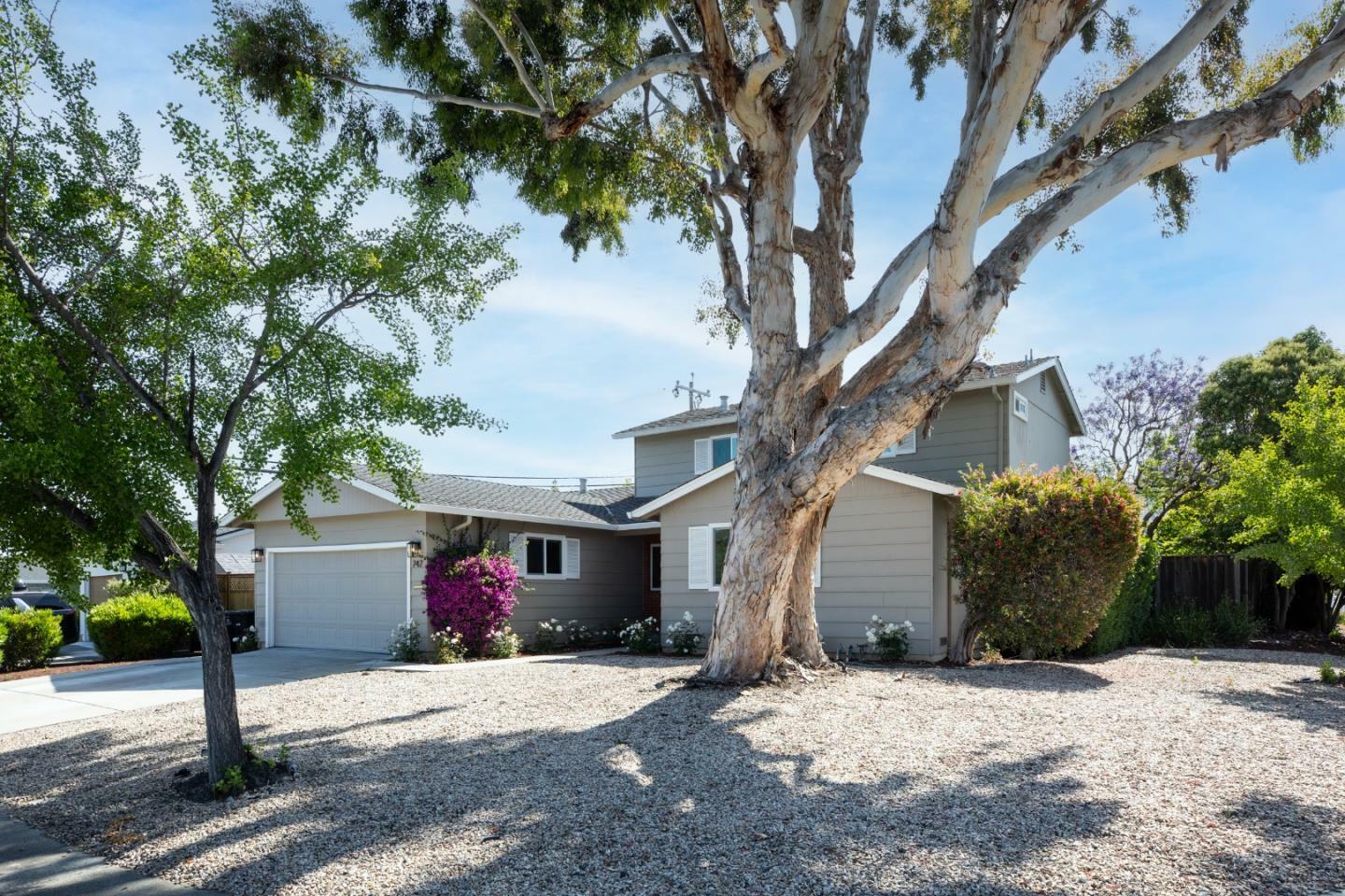 Property Photo: 747 San Clemente Way CA 94043