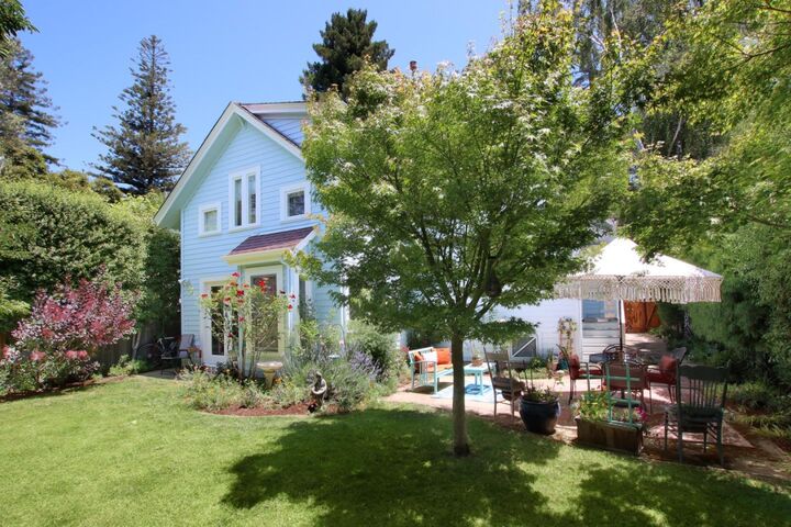 515 Chestnut Street  Santa Cruz CA 95060 photo